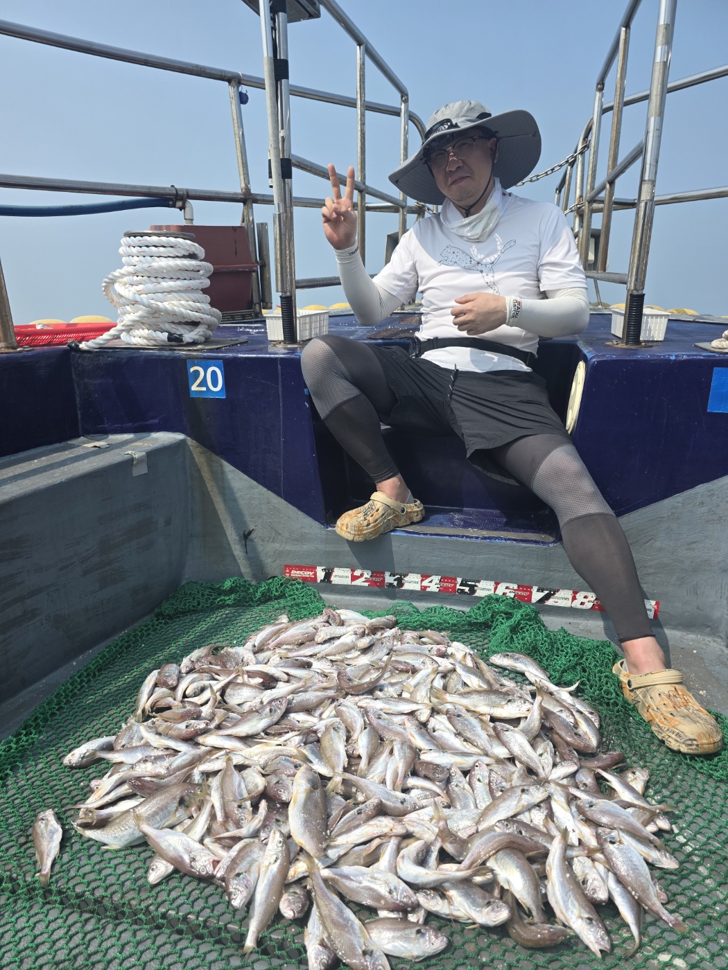 7월 7일 수나2호 백조기 조황사진입니다.