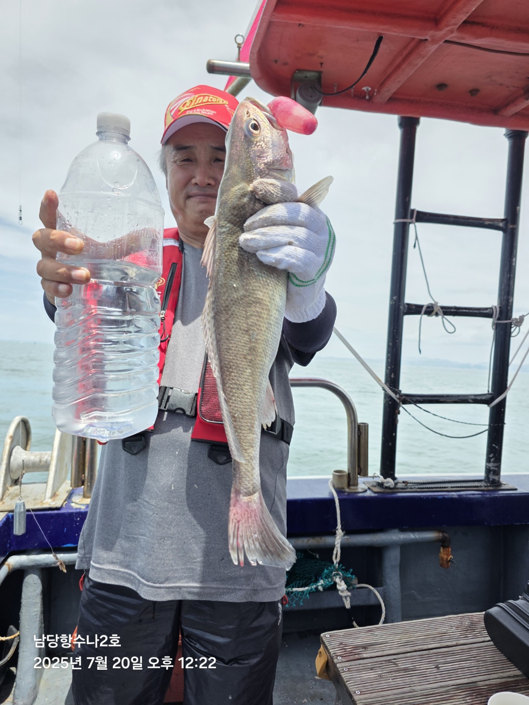 7월20일 수나2호 백조기 조황사진입니다.